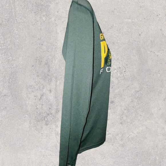 Green Bay Packers Long-Sleeved Tee - Picture 2 of 12